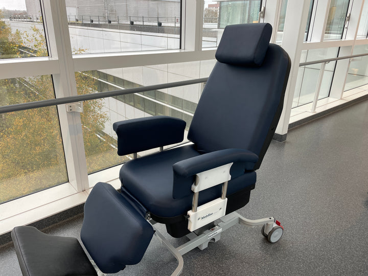 Mobilise CH5-L bariatric early mobilisation chair