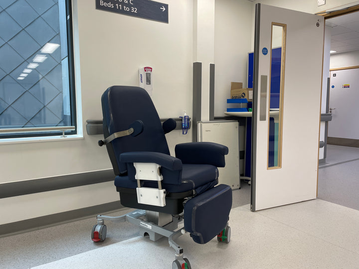 Mobilise® CH5 neuro intensive care chair