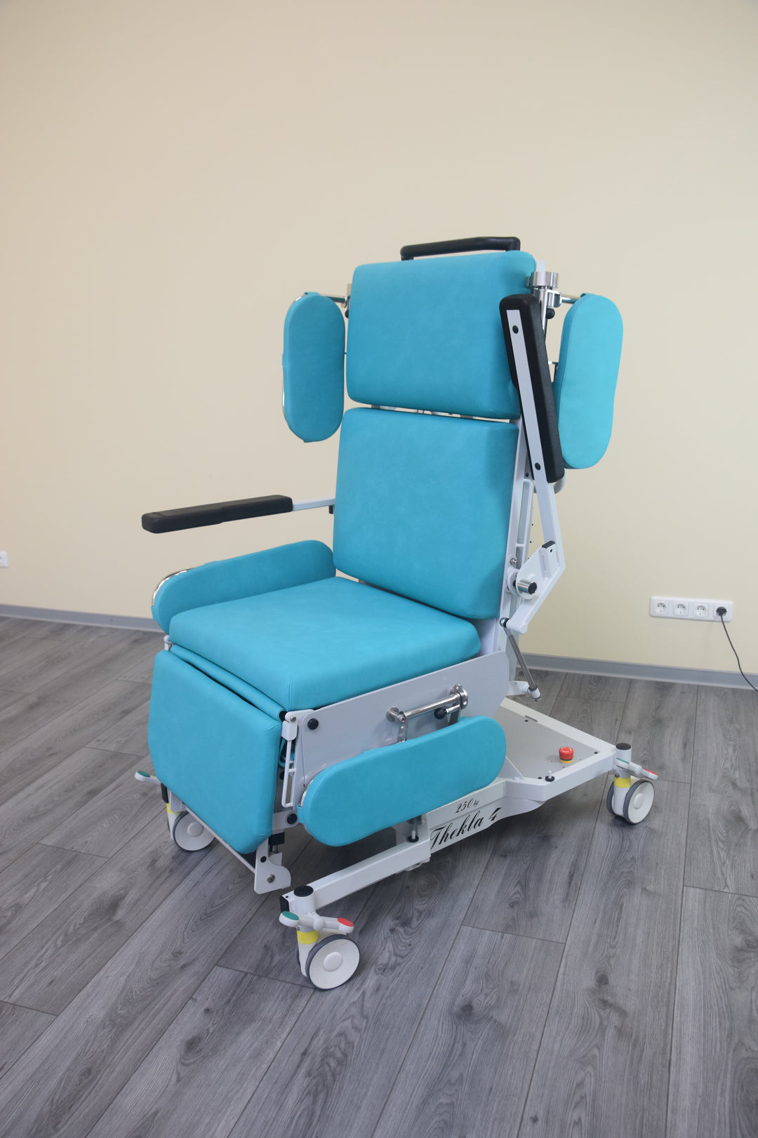 Thekla 4.1 Mobilisation and Rehabilitation Chair with Layflat® and tilt table capability.